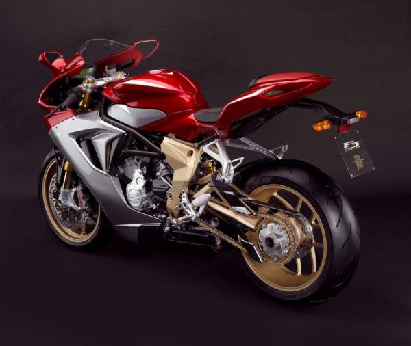 Preciosa la MV Agusta F3 675 Serie Oro 2012 2012-mv-agusta-f3-675-serie-oro-2