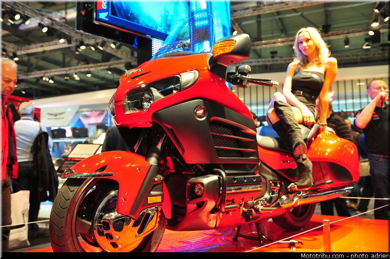 ESSAI GOLD WING GL 1800 ABS. Honda_011_salon_de_milan_eicma_2012