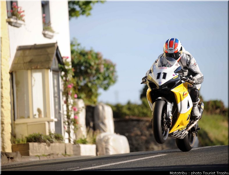 [Divers] Road Racing - Page 2 Tt2009_010