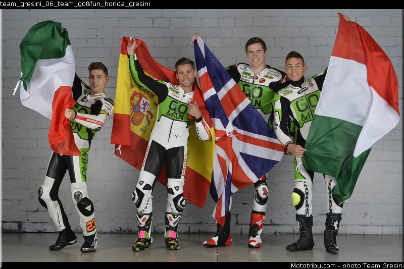 Moto GP - Page 16 Team_gresini_06_team_go%26fun_honda_gresini