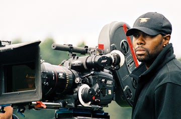 Antoine Fuqua Kingarthur-fuqua-directing_1089419457