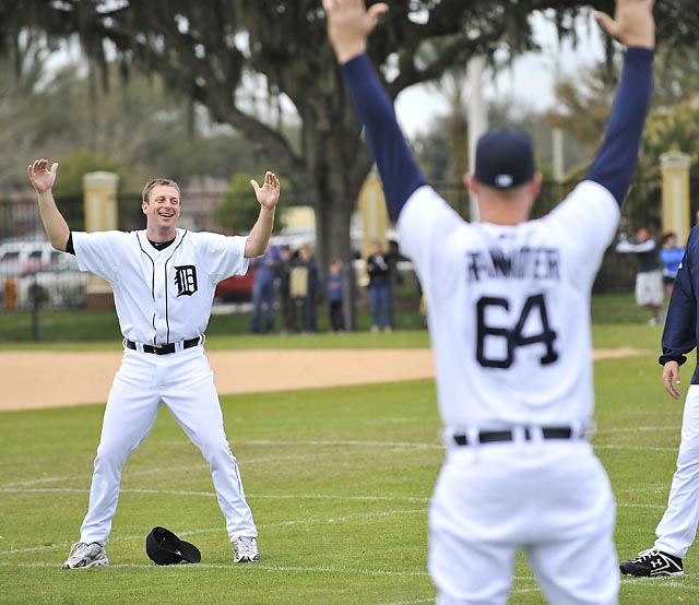 Spring Training 2010  Workout Pics Feb 19-Mar 1 20100220170604_2010-0220-rb-tigers0007