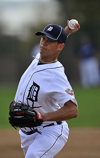 Spring Training 2011 Workout Pics 20110221183736_25Tigers-ST-jg