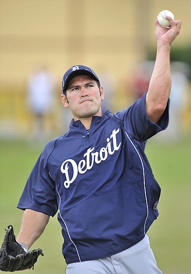 Spring Training 2010  Workout Pics Feb 19-Mar 1 20100222175120_2010-0222-rb-tigers0370