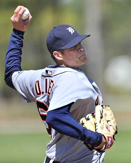 Spring Training 2010  Workout Pics Feb 19-Mar 1 20100226180444_2010-0226-rb-tigers0541