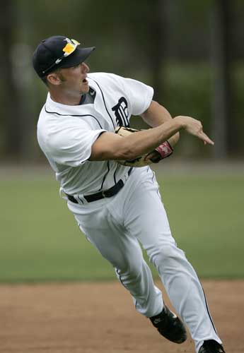 Spring Training Pics 2008 - Page 6 2008-0223-jg-Tigers-ST-853s