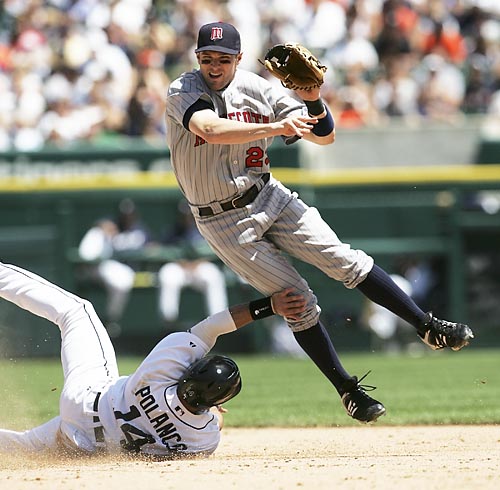 JULY GAME PICTURES! 2008-0713-rb-tigers-twins221