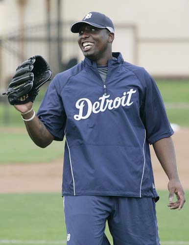 Detroit Athletic Co has the new short sleeve  Tigers Jacket W-472s