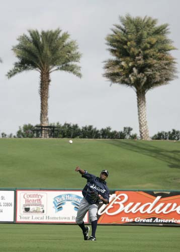 Spring Training Pics 2008 - Page 5 W-254s