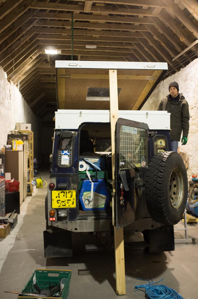 Lifting roof on a 110 Defender (home made! en Ecosse!) Fit-4