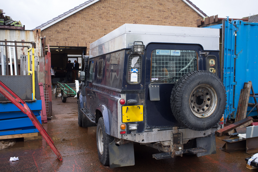 Lifting roof on a 110 Defender (home made! en Ecosse!) Weld3