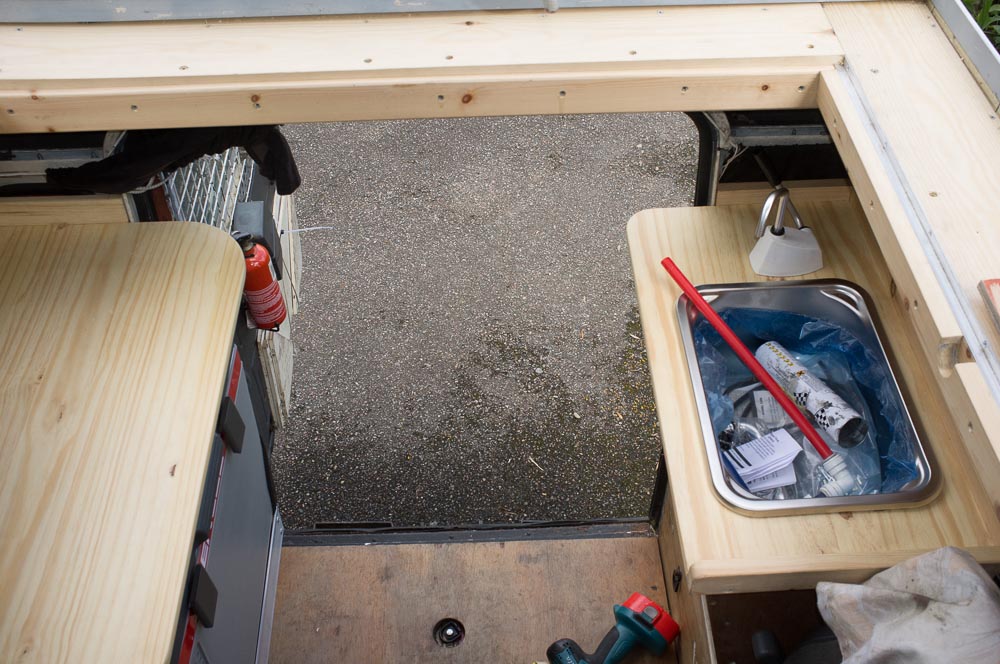 Lifting roof on a 110 Defender (home made! en Ecosse!) Wood-10