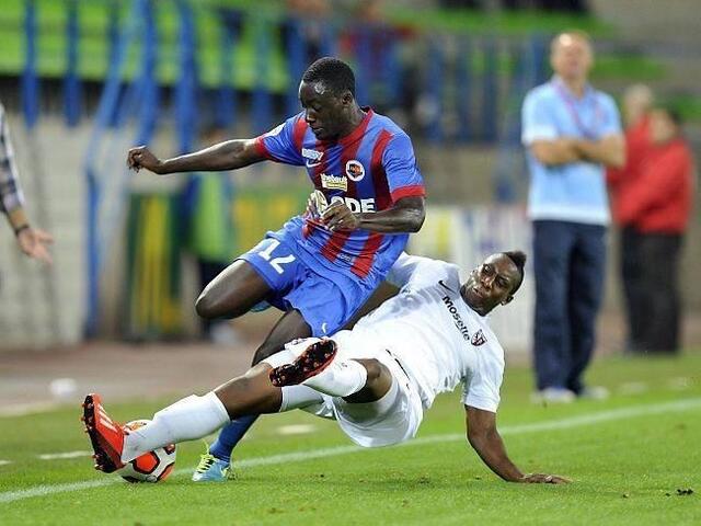 Dennis Appiah devrait retrouver une place de titulaire  Chteauroux. En dfense centrale, probablement