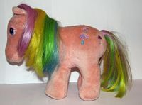 recherche principale de Mapeline : des poneys et leurs accessoires 9/23 200px-Plush-parasol-closedmouth