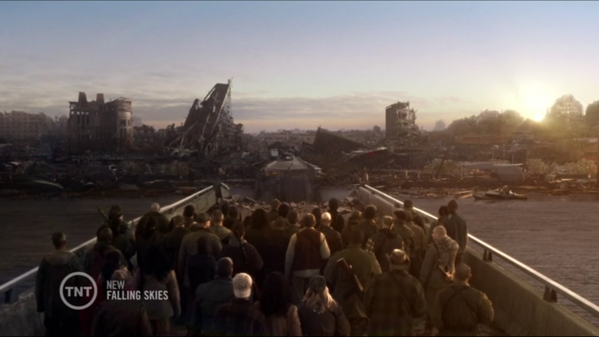 Imag'Mystere (Saison 2) - Page 16 Falling-skies-208-3