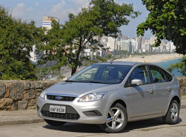 [FOCUS] Teste 1.6 Flex realizado pelo Uol Carros Focus_glx_materia