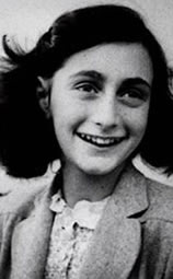 Língua Portuguesa - 2003 - Tarde - Profº Márcio d' Alegria Tuza - Escritores da Liberdade Anne_frank