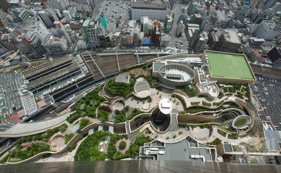 حدائق على سطح المنازل فى اليابان 02-rooftop-park-in-osaka