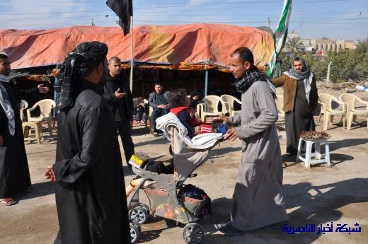 الآلاف من زوار الحسين ع يصلون إلى مدينة الناصرية سيرا على الأقدام ، في طريقهم إلى كربلاء المقدسة  Nasiriyah006