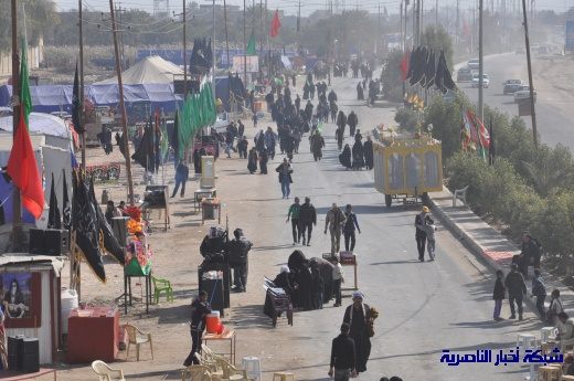 الآلاف من زوار الحسين ع يصلون إلى مدينة الناصرية سيرا على الأقدام ، في طريقهم إلى كربلاء المقدسة  Nasiriyah012