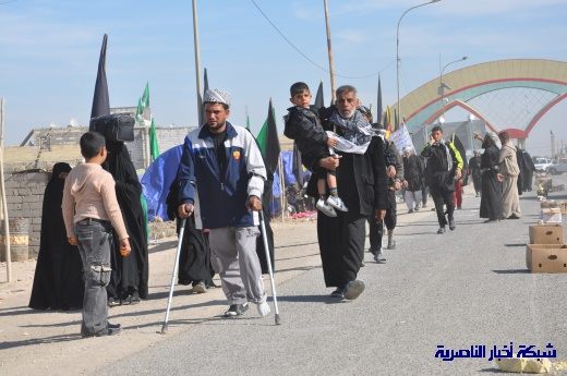 الآلاف من زوار الحسين ع يصلون إلى مدينة الناصرية سيرا على الأقدام ، في طريقهم إلى كربلاء المقدسة  Nasiriyah058