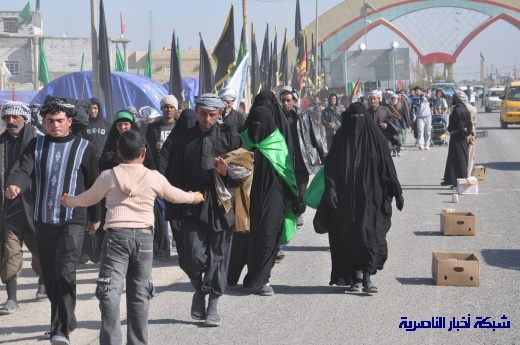 الآلاف من زوار الحسين ع يصلون إلى مدينة الناصرية سيرا على الأقدام ، في طريقهم إلى كربلاء المقدسة  Nasiriyah061