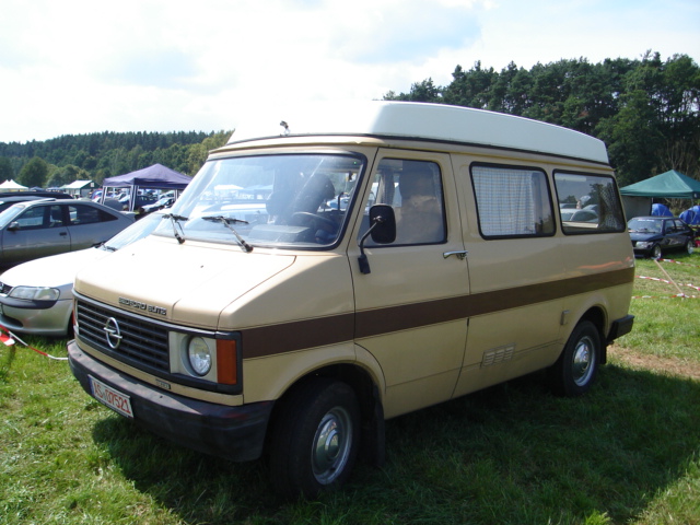 BEDFORD aneb OPEL VAN F3effadad0_51506866_o2