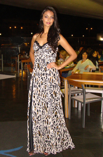 Miss Earth 2006: Hil Hernández of Chile Cbb9c16894_41502175_o2