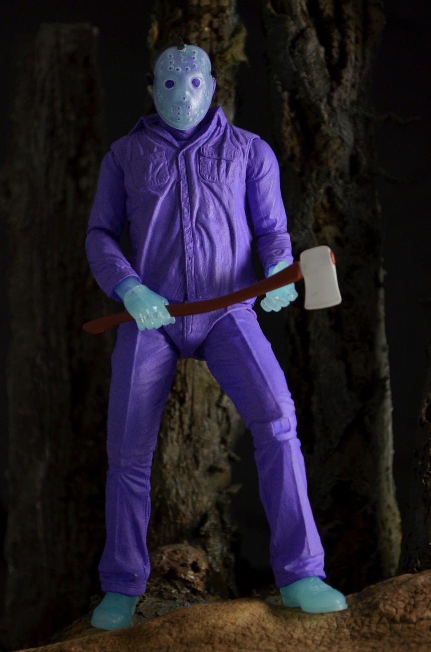 [NECA] Jason Vorhees: NES "Friday the 13th" game SDCC 2013 Exclusive 39789-Friday13-VideoGameJason-4