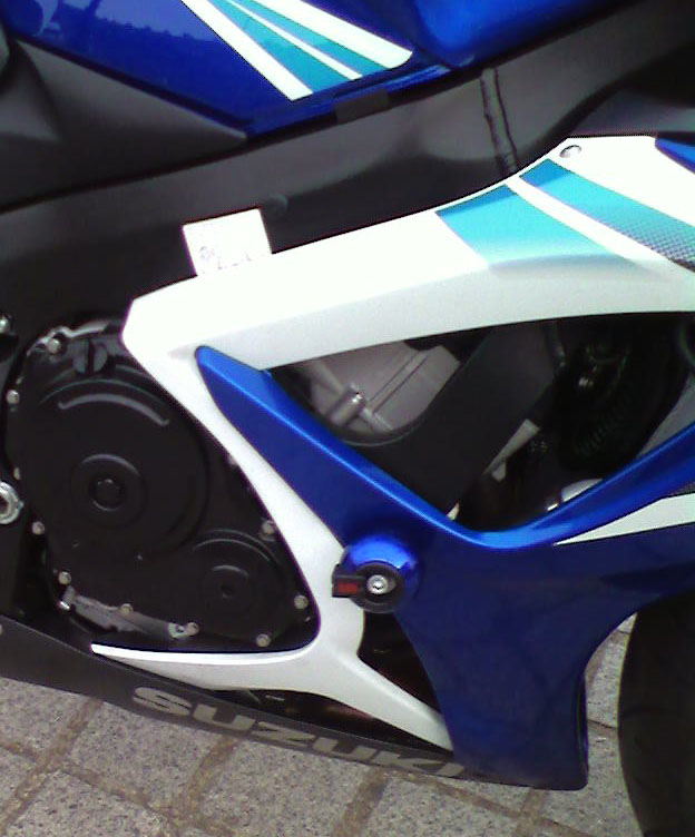 Quelles roulettes pour un GSXR noir ? - Page 2 5