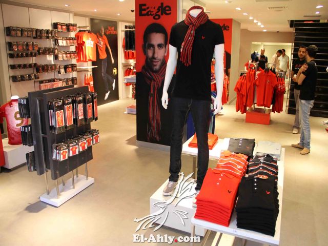 حلم ولا خيال؟ شاهد بعينيك "مشاهد وهمية" لأحلام حقيقية في الأهلي ستور 27402-ahly_store44