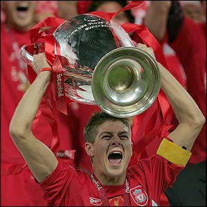 stevieG _41185457_gerrardtrophy