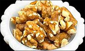    _1400830_walnuts300