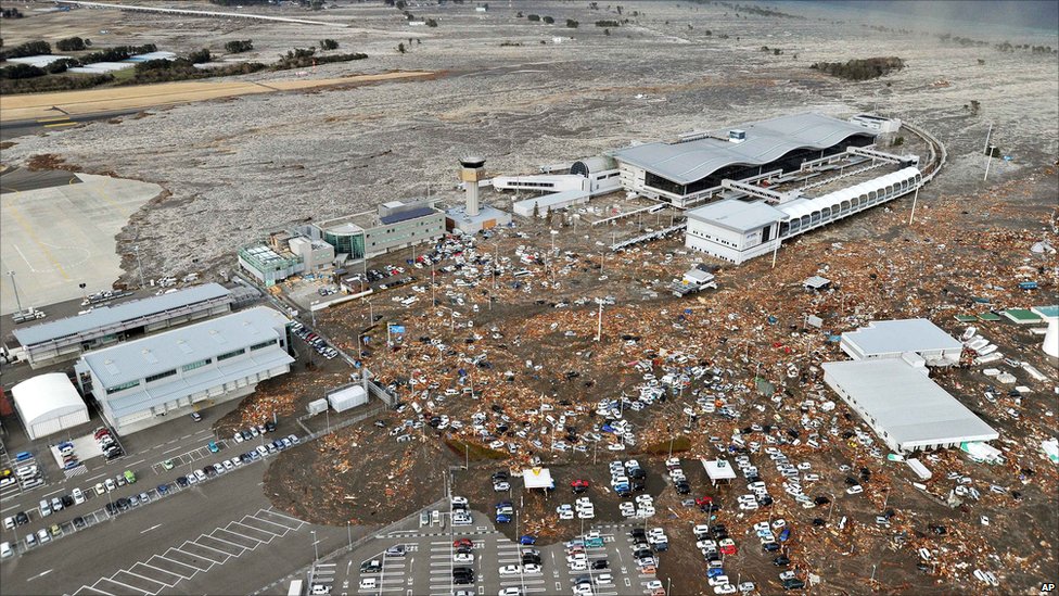 Un seísmo de 9.0 sacude Japón y provoca un tsunami en el norte _51635015_011498619-1