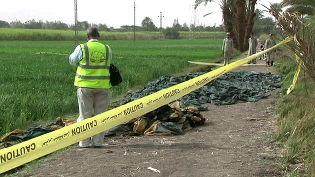 [Internacional] Acidente de balão no Egito deixa 19 turistas mortos  _66087431_field2