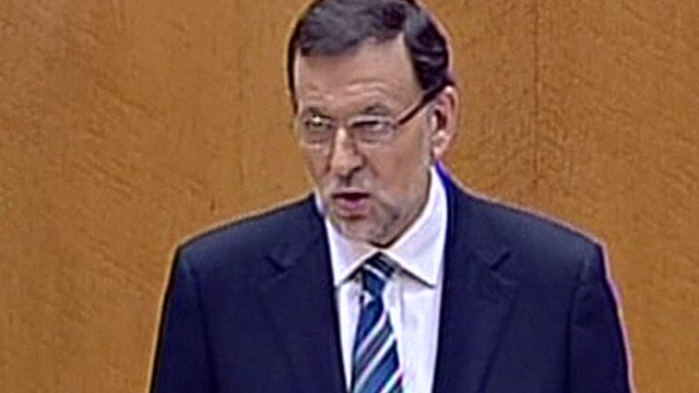 Spanish PM Mariano Rajoy admits 'mistake' _69060891_69060890