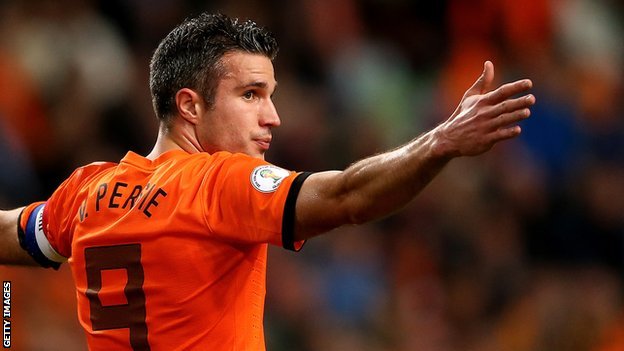 The Transfer Thread _71066232_van_persie2_getty