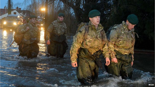 The deliberate flooding of the Somerset Levels  _72817597_marines_pa