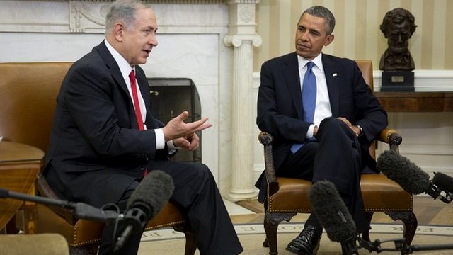 Obama warns Israel's Netanyahu over peace talks failure _73347313_73347312