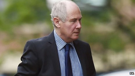 Canoe fraudster John Darwin to repay £40,000 _75175164_75173136