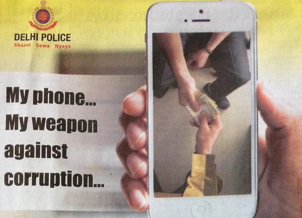 Five police investigated after Delhi launches WhatsApp anti-bribery campaign _76917317_img_4033