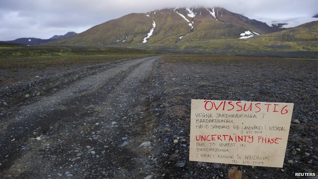 Iceland issues Bardarbunga volcano red alert _77133774_cj8dl8px