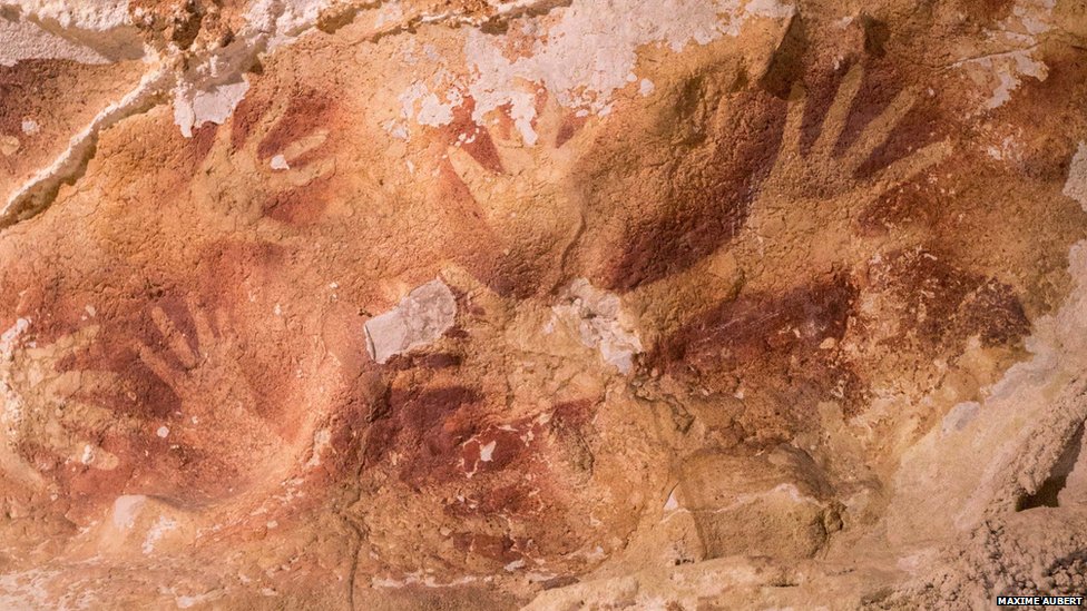 Cave paintings change ideas about the origin of art _77908099_handprint1