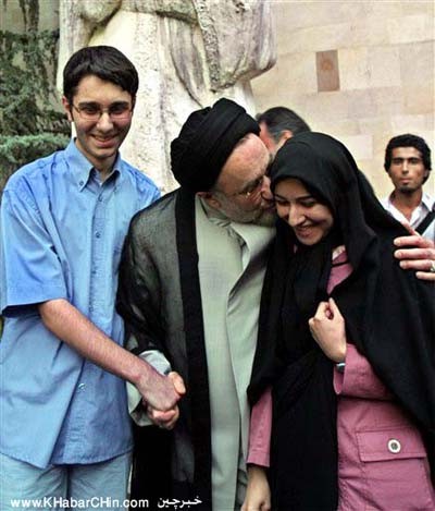 هل الحديث ممكن ينطبق على الرايات السود يقتلونكم قتل لم يقتله قوم Khatami-wedding