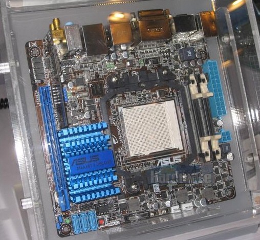 ASUS Preps Mini-ITX HTPC AMD Motherboard with USB 3.0 ASUS-Preps-Mini-ITX-HTPC-AMD-Motherboard-with-USB-3-0-2