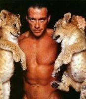 جان كلود فاندام شباب كوووول Van-Damme-The-Movie-3