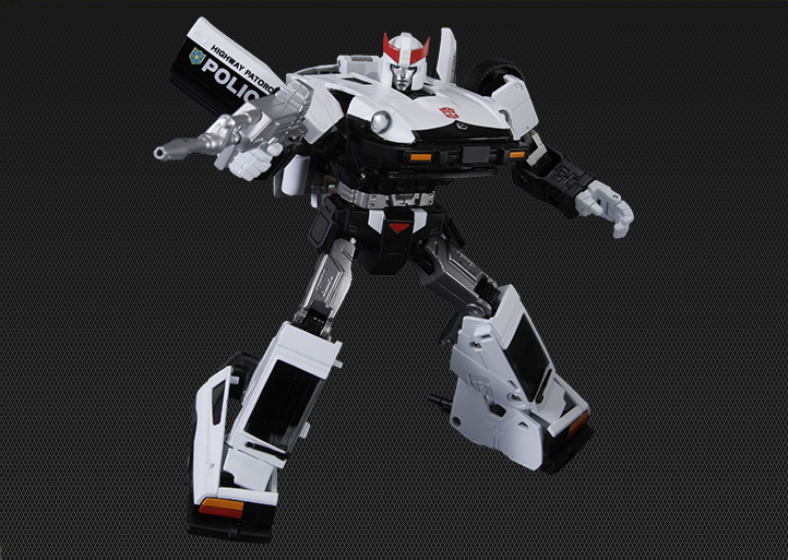 [Masterpiece] MP-17 Prowl/Cervo - Page 2 Prowl-4_1379513503