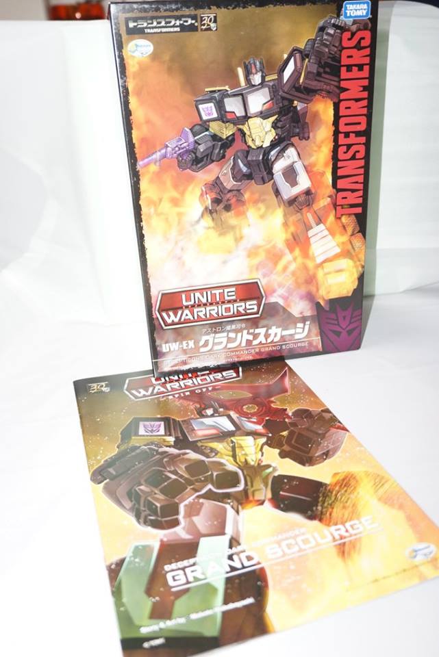 Jouets Transformers Generations: Nouveautés TakaraTomy - Page 8 CW-Grand-Scourge