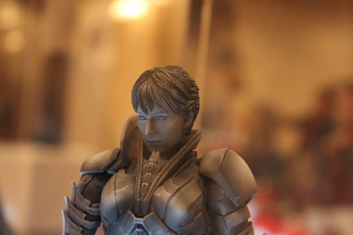 [Square Enix] Play Arts Kai - Jor-El and Faora "Man of Steel" Play-Arts-Kai-Faora-2