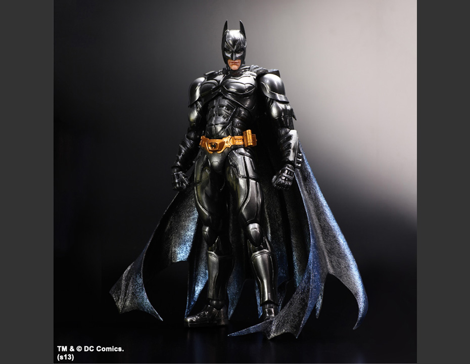 [Square Enix] Play Arts Kai DC Universe - TDK Trilogy Batman - Joker and Catwoman - Página 3 SDCC-Play-Arts-Kai-Dark-Knight-Batman-1